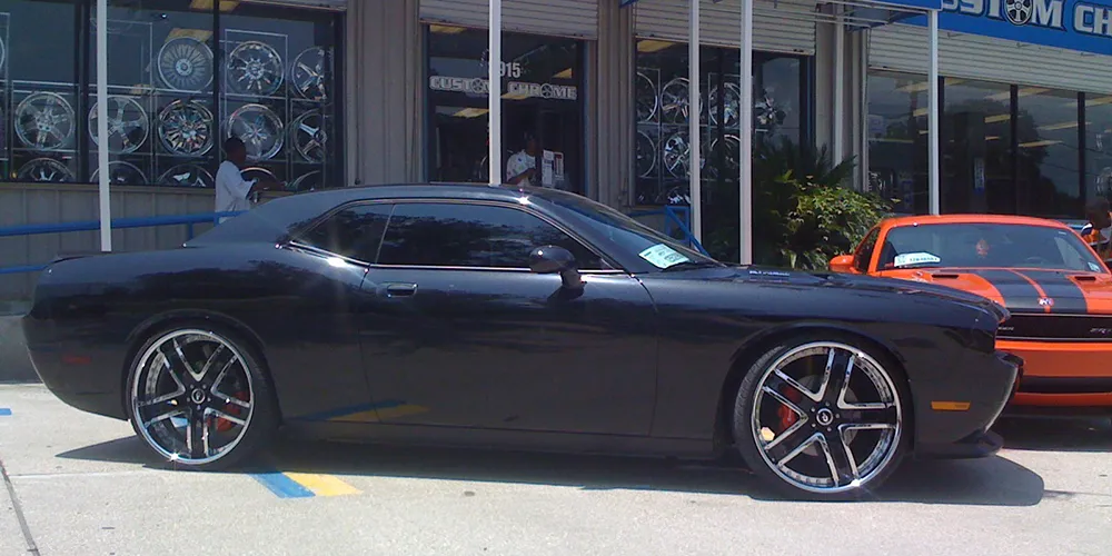 Dodge Challenger on Forgiato Estremo wheels