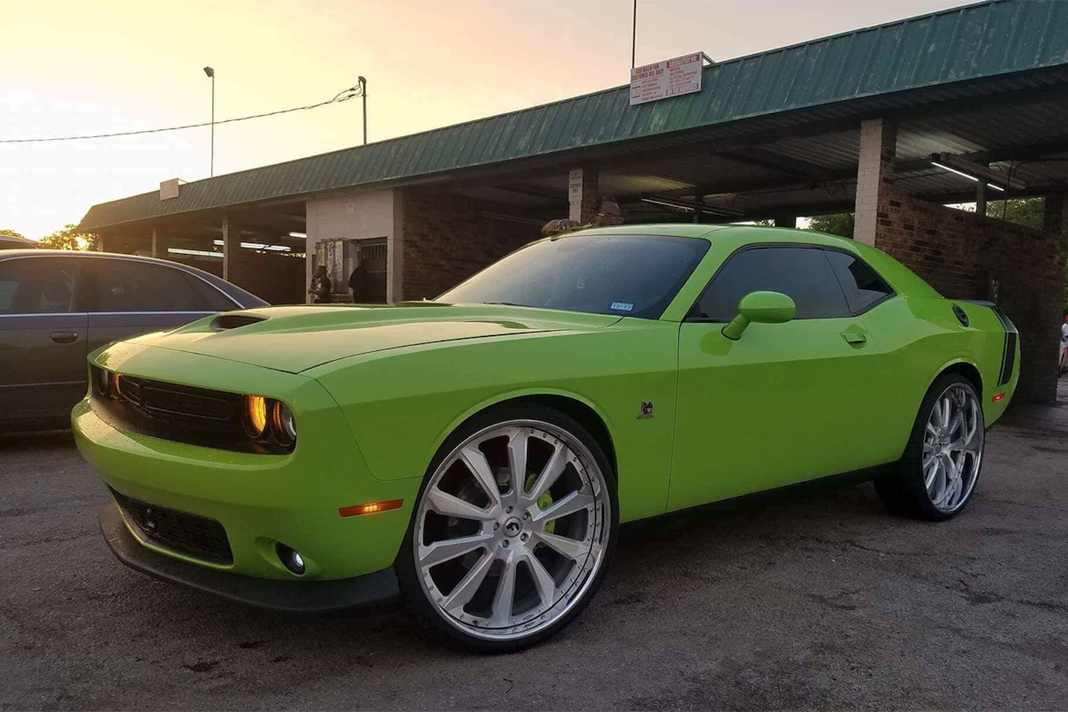 Challenger on F2.04-C