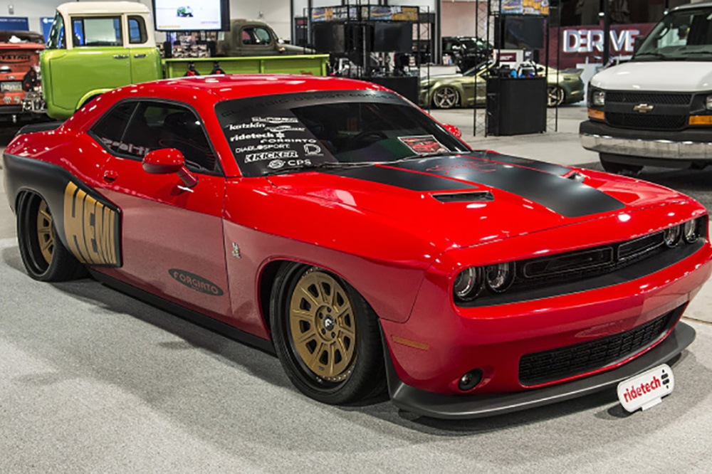 Challenger on FV4