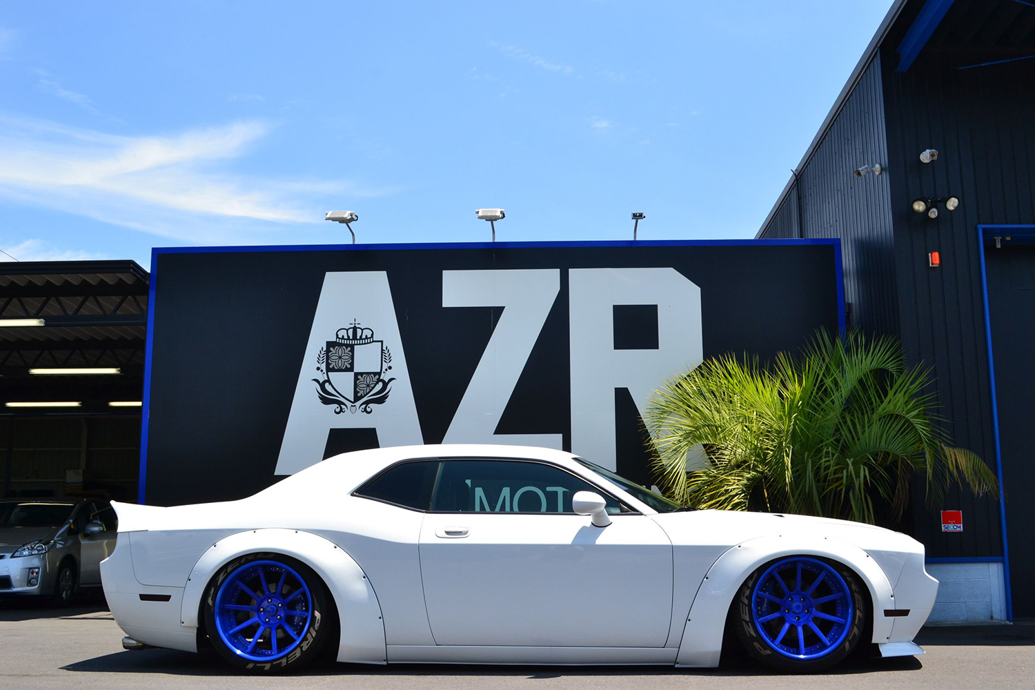 Challenger on S206