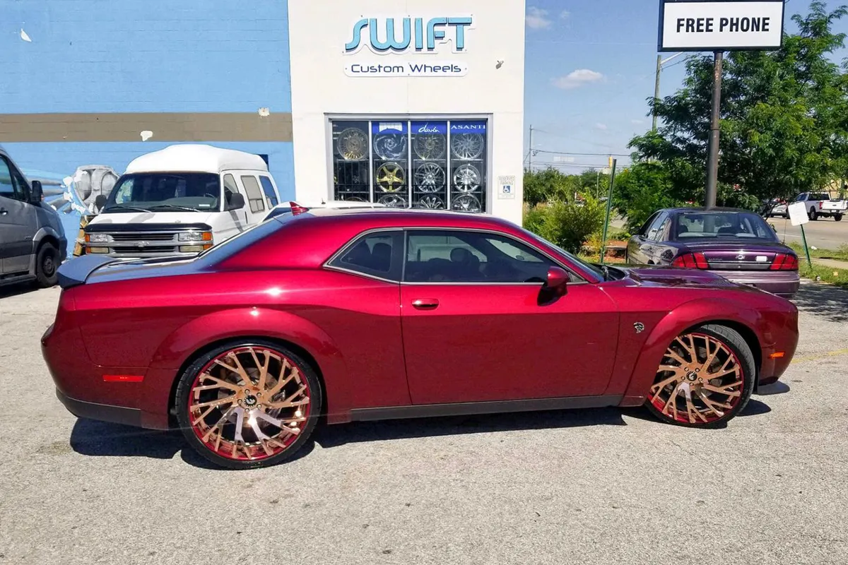 Dodge Challenger on Forgiato Sincro-ECL wheels