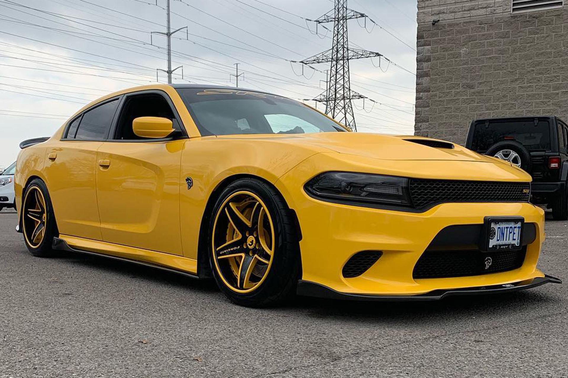 Charger on Classico-ECL