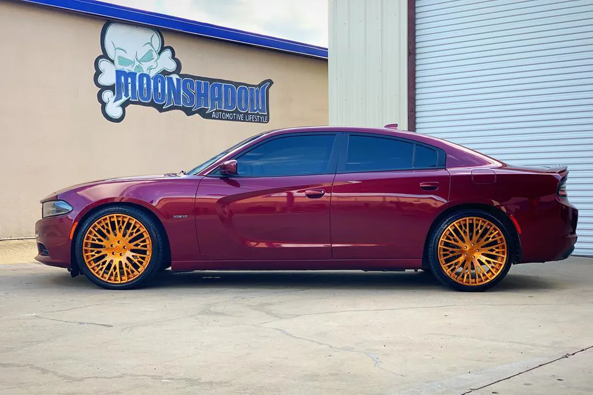 Dodge Charger on Forgiato Cravatta-ECL wheels