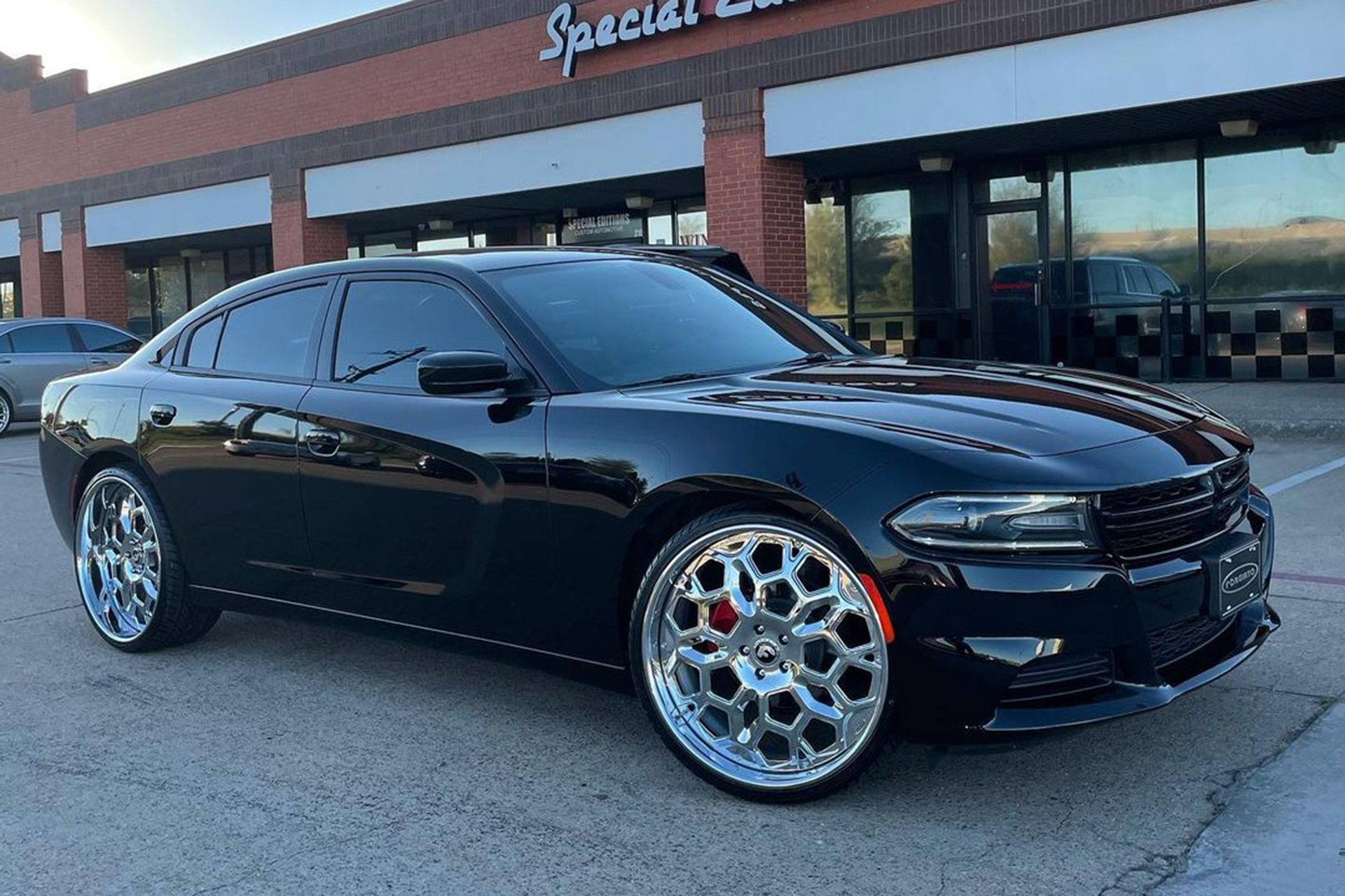 Charger on Ottagono