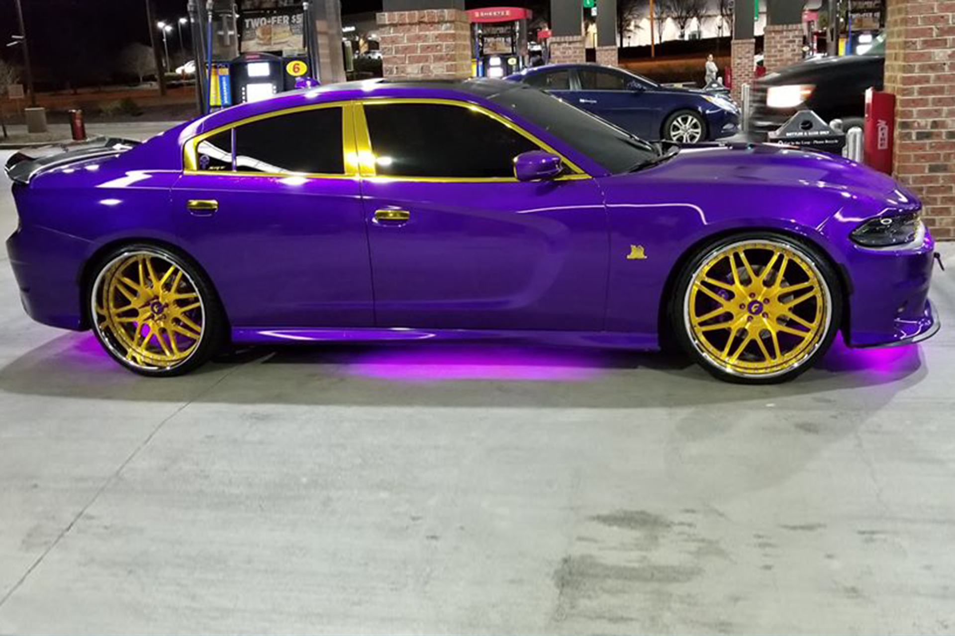 Charger on Pinzette