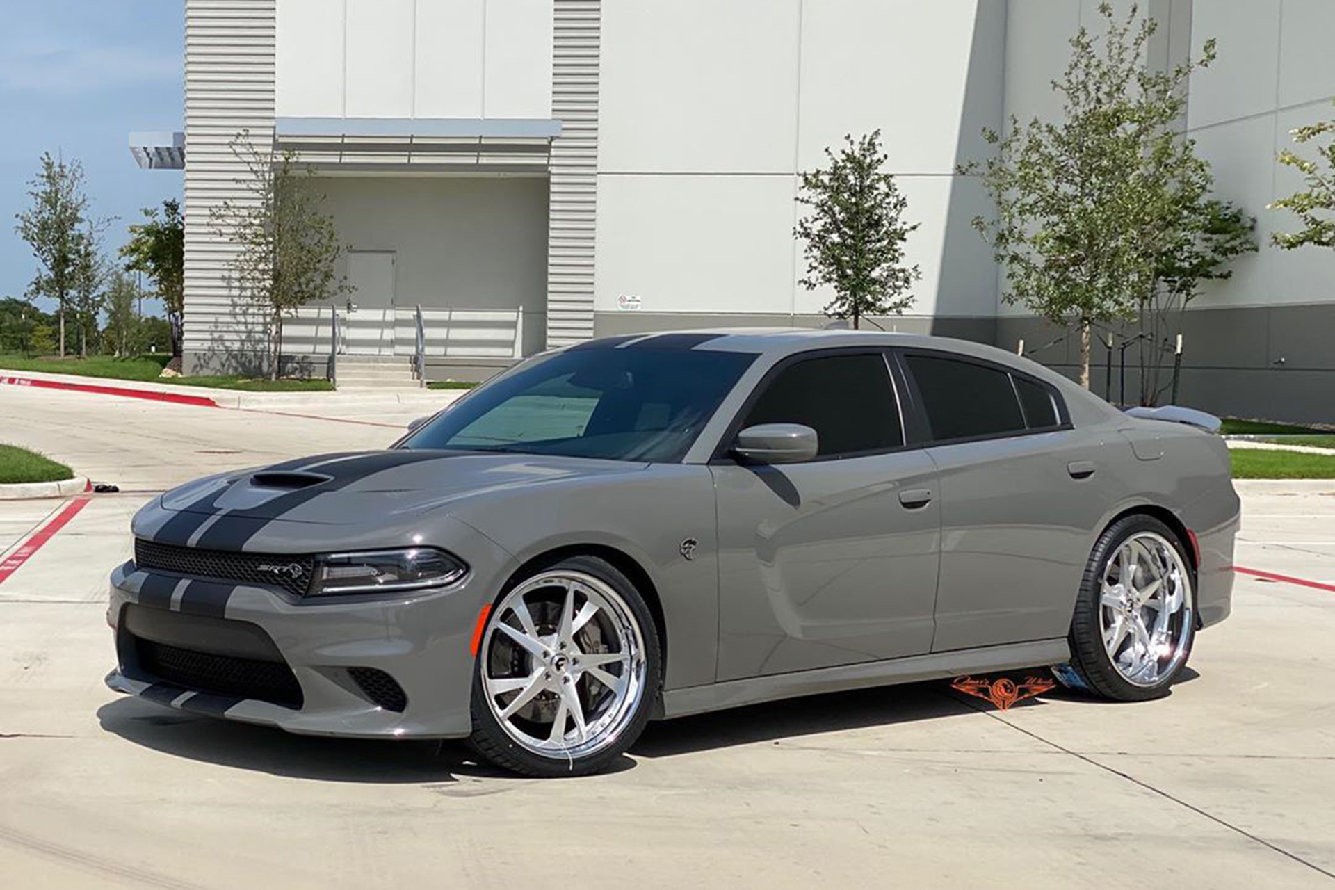 Charger on S221