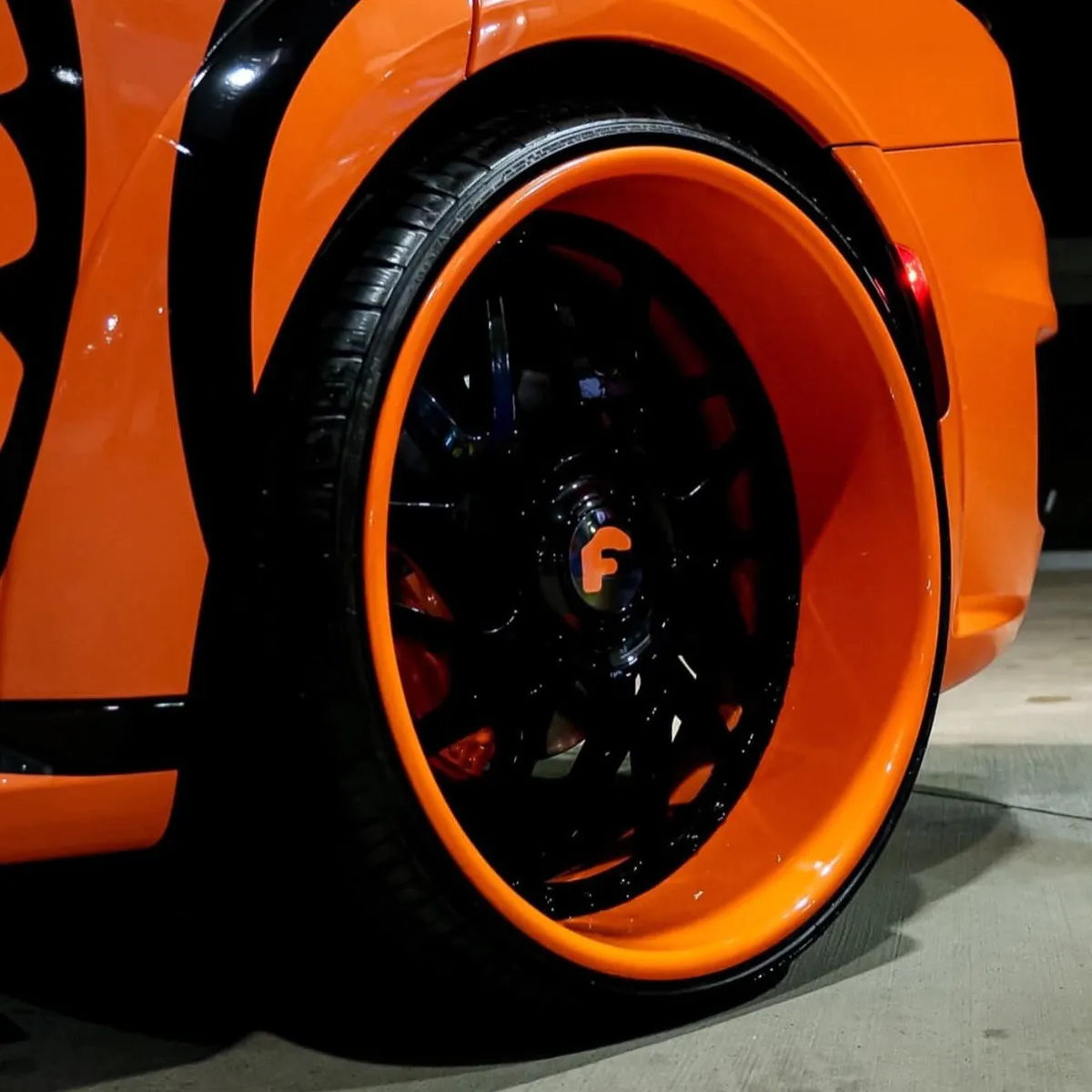 Dodge Charger on Forgiato Twisted Maglia-2 wheels