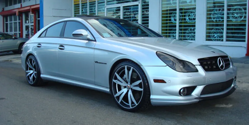 Mercedes-Benz CLS on Forgiato Aguzzo-M wheels