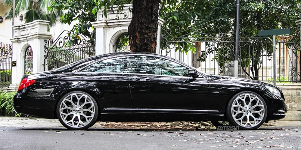 Mercedes-Benz CLS on Forgiato Tessi-ECL wheels
