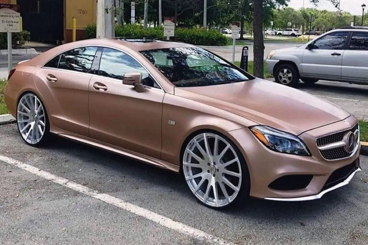 Mercedes-Benz CLS on Forgiato Titanio-M wheels