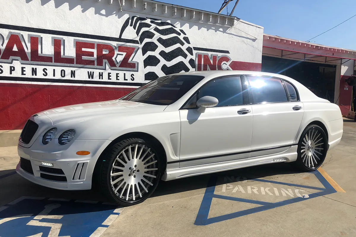 Bentley Continental on Forgiato Disegno wheels