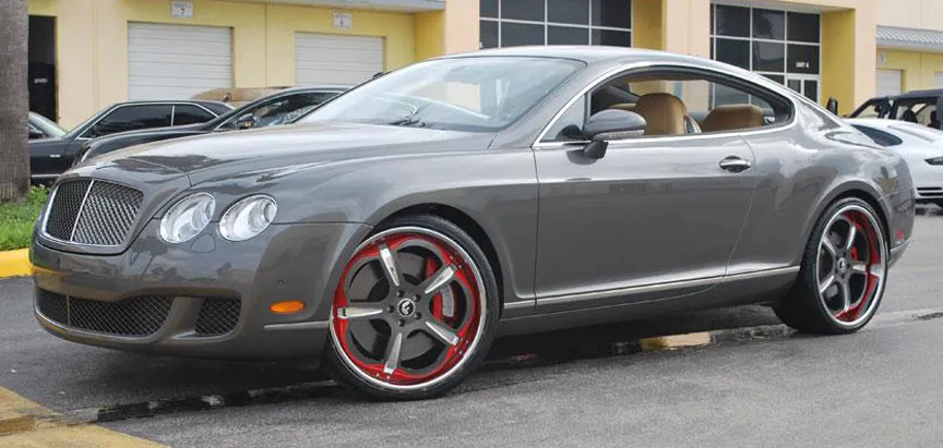 Bentley Continental on Forgiato Trifolio wheels
