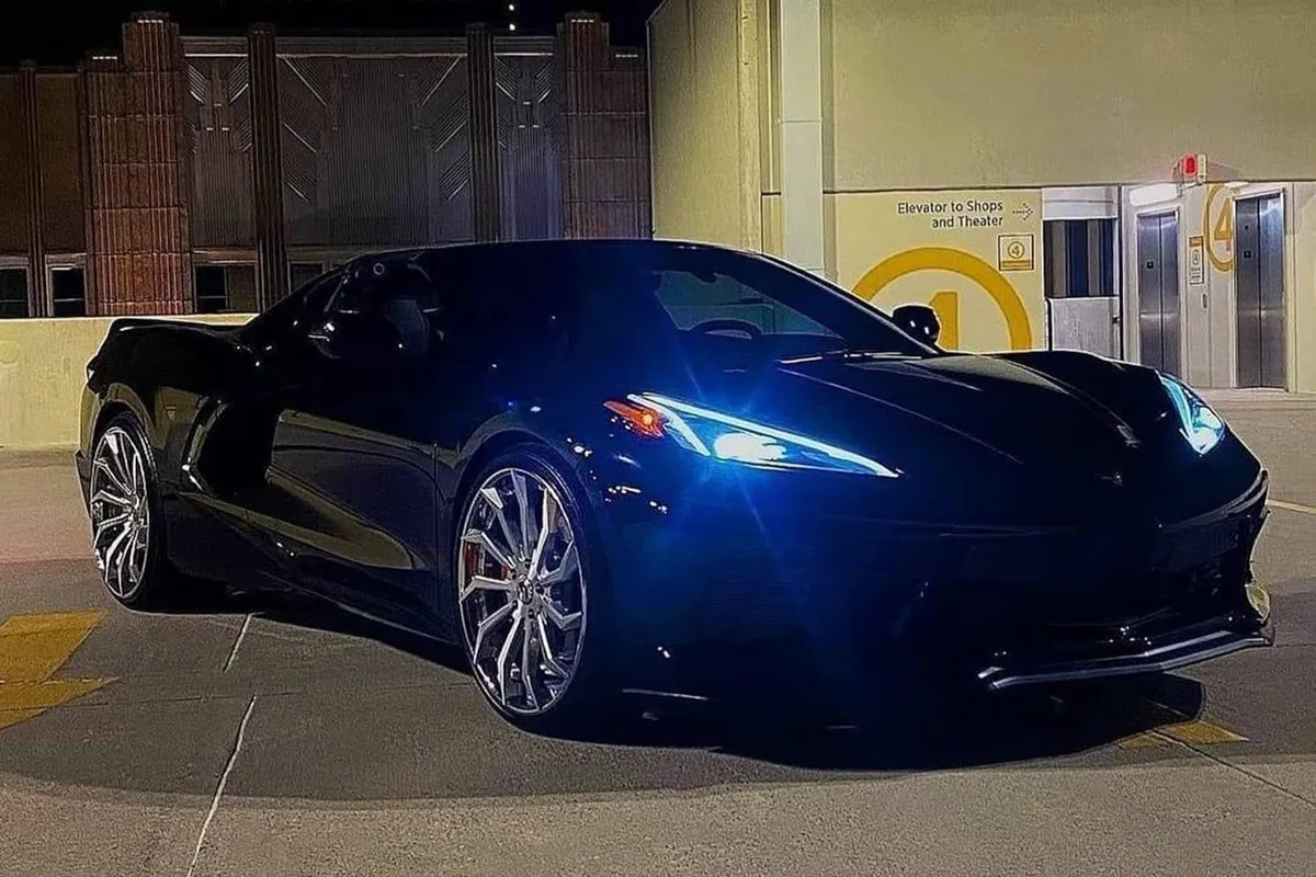 Chevrolet Corvette on Forgiato Navaja-ECX wheels