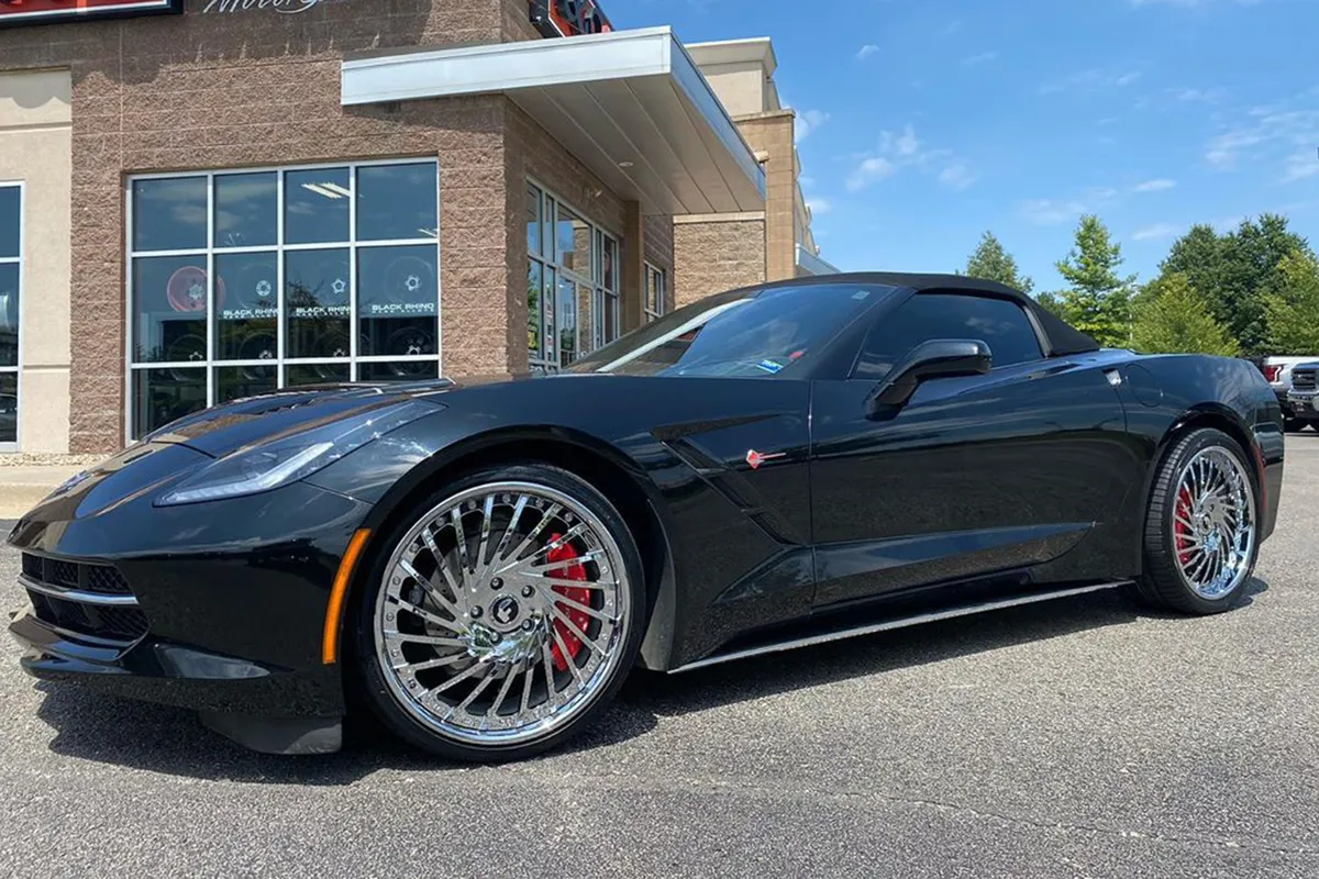 Chevrolet Corvette on Forgiato Ventoso wheels