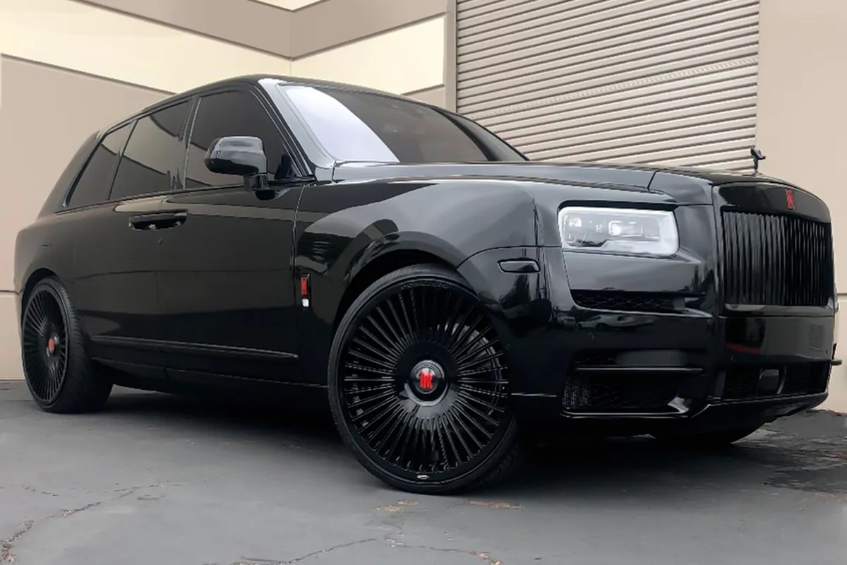 Rolls-Royce Cullinan on Forgiato Cablata-M wheels