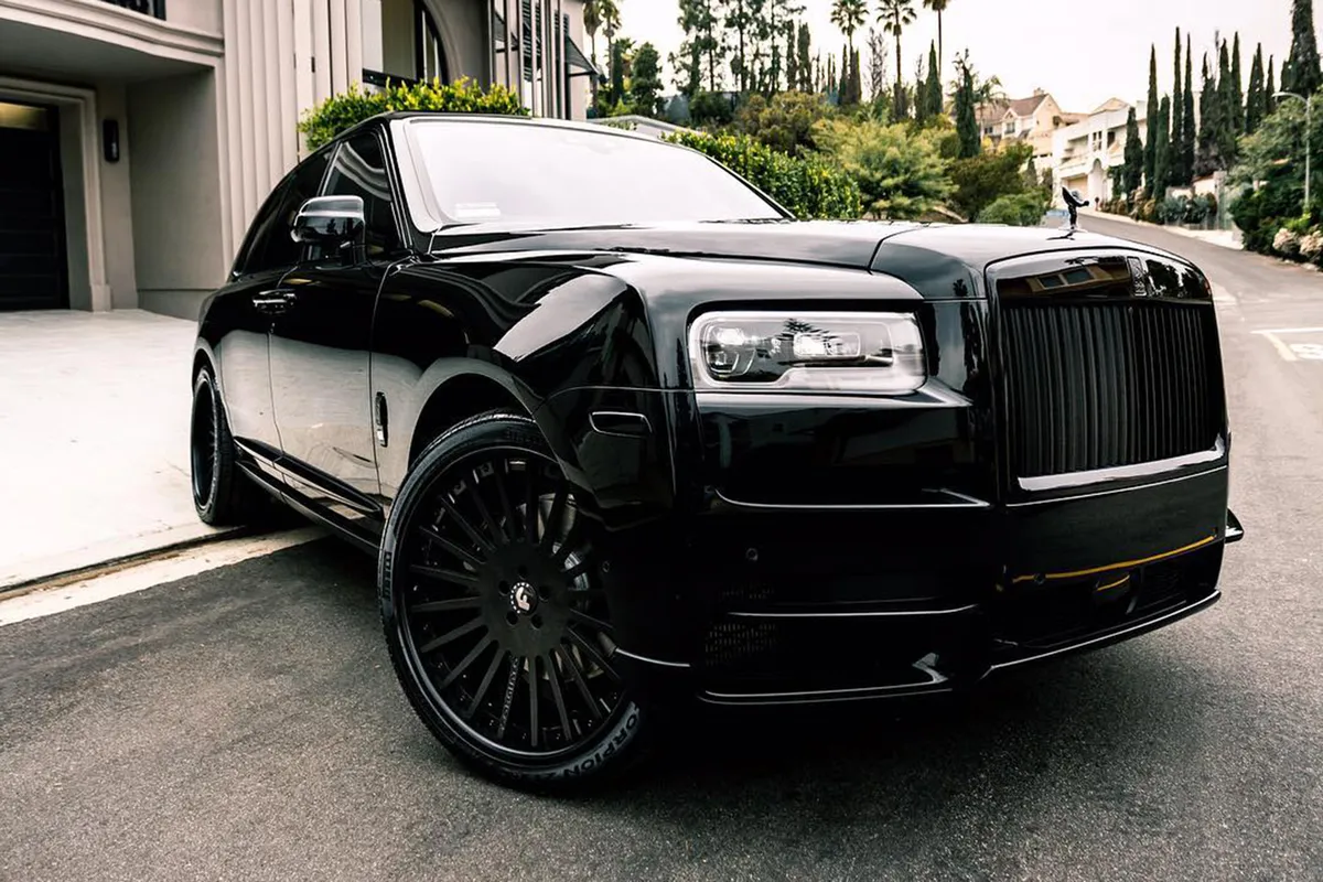 Rolls-Royce Cullinan on Forgiato Disegno wheels