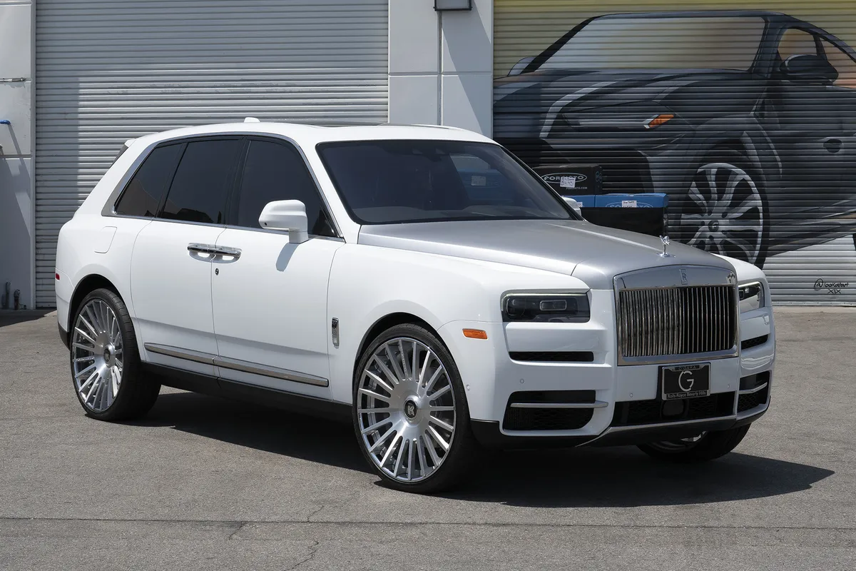 Rolls-Royce Cullinan on Forgiato Disegno-ECL wheels