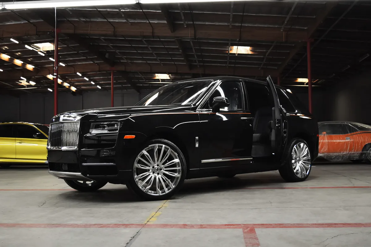 Rolls-Royce Cullinan on Forgiato Montare-ECL wheels