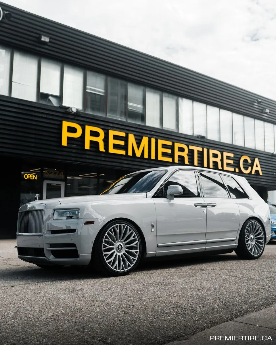 Rolls-Royce Cullinan on Forgiato NB6-ECL wheels