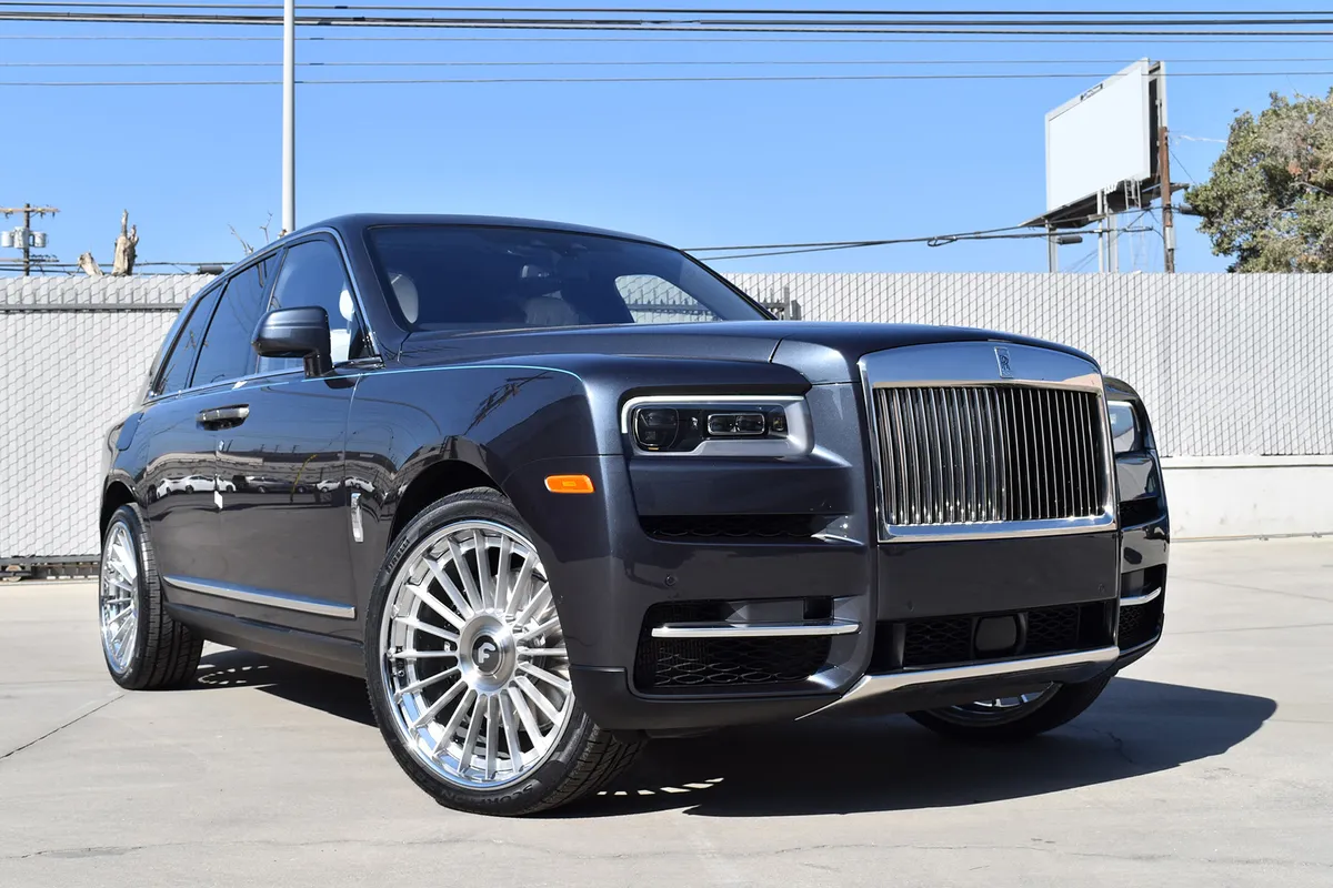 Rolls-Royce Cullinan on Forgiato Tec 3.1 wheels
