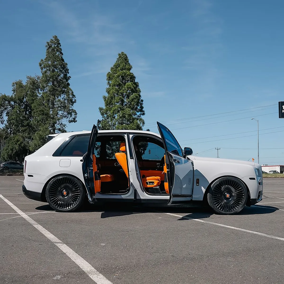 Rolls-Royce Cullinan on Forgiato Trimestre-M wheels