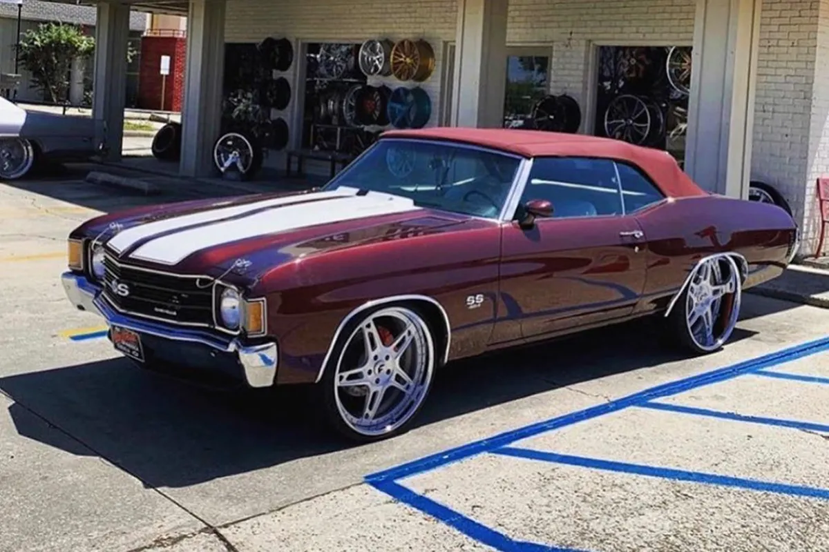 Oldsmobile Cutlass on Forgiato Affilato wheels