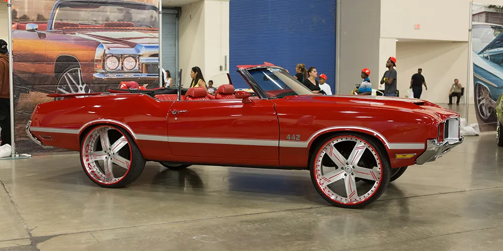Oldsmobile Cutlass on Forgiato Linee wheels