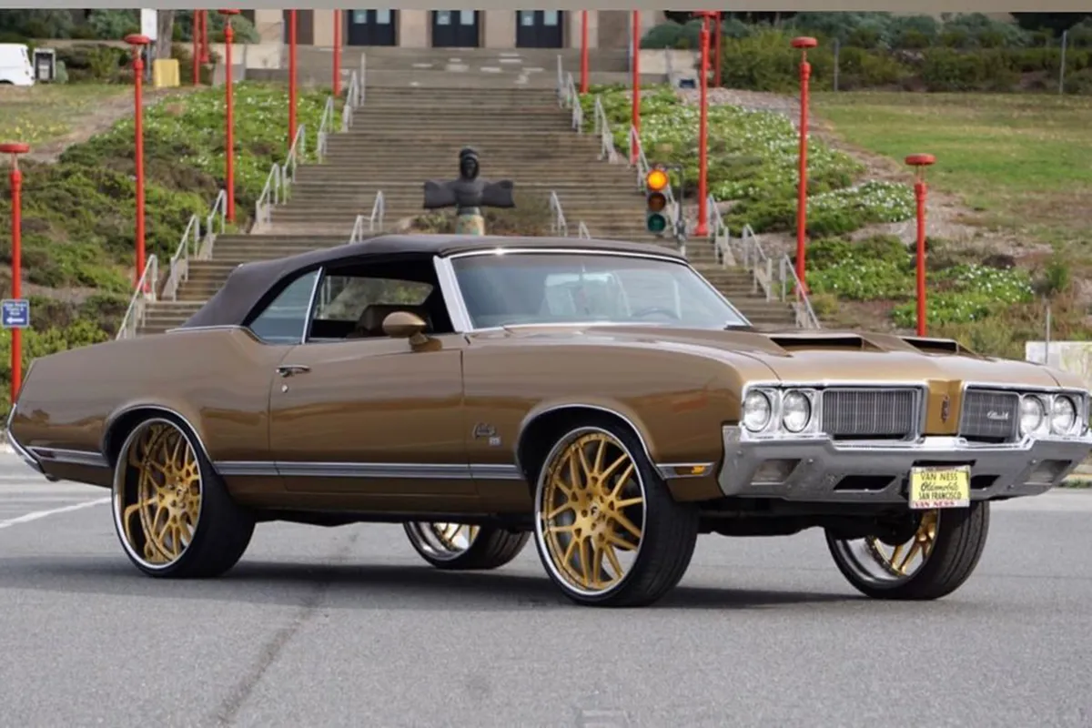 Oldsmobile Cutlass on Forgiato Maglia wheels