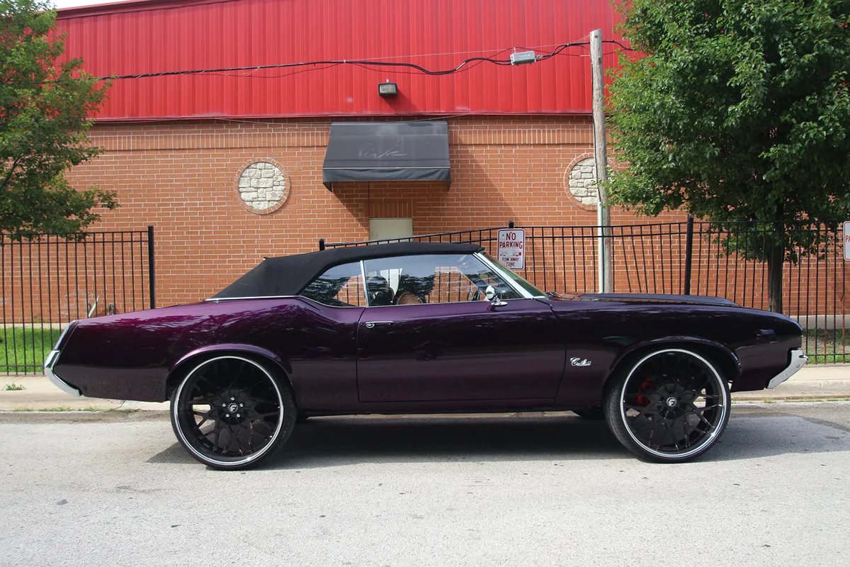 Oldsmobile Cutlass on Forgiato Niddo-B wheels