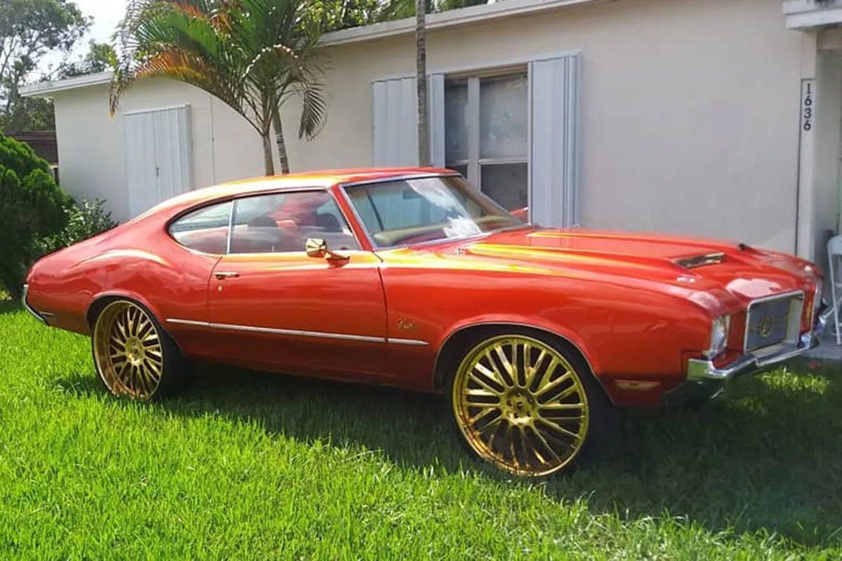 Oldsmobile Cutlass on Forgiato Provette wheels