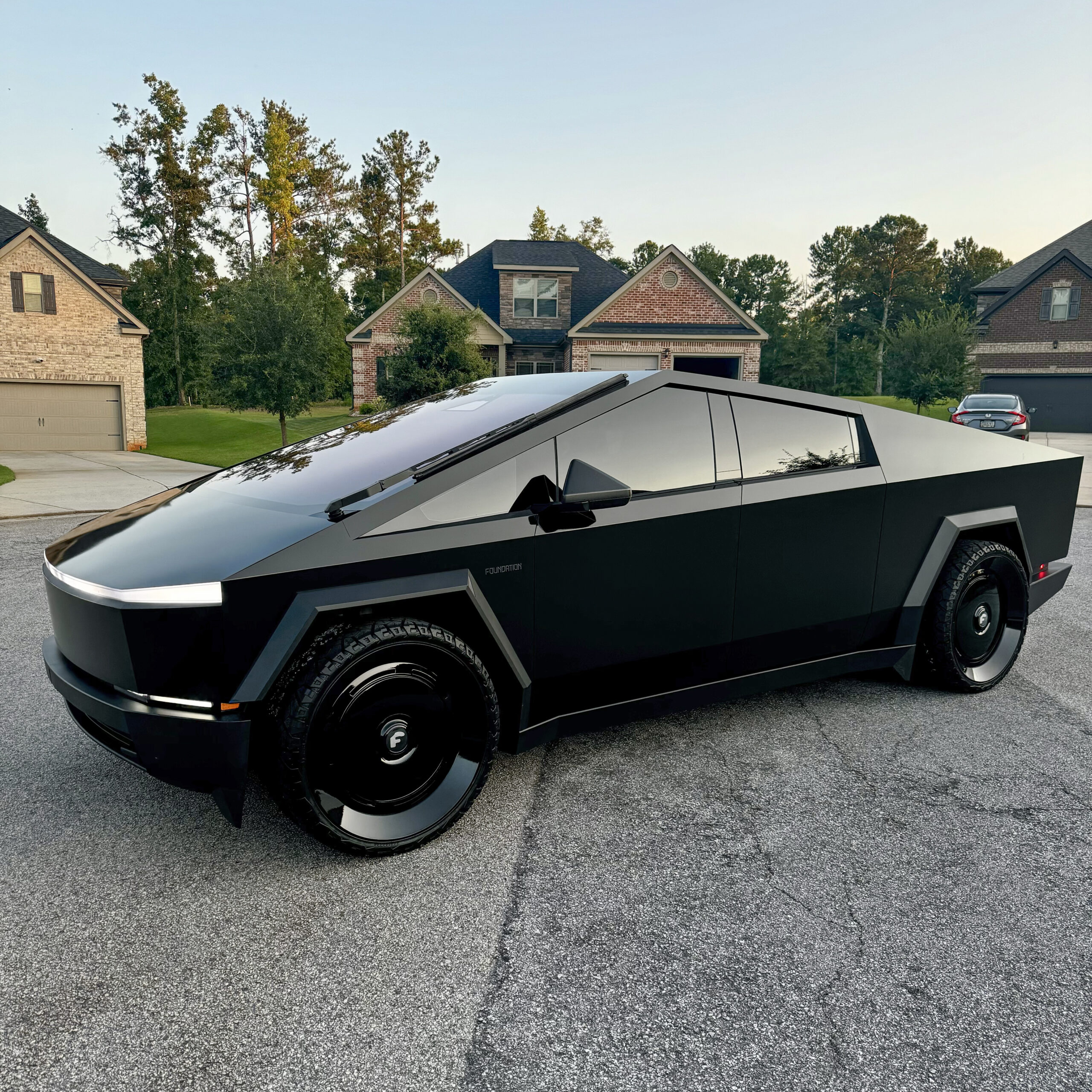 Cybertruck on Blank-RA-Slant