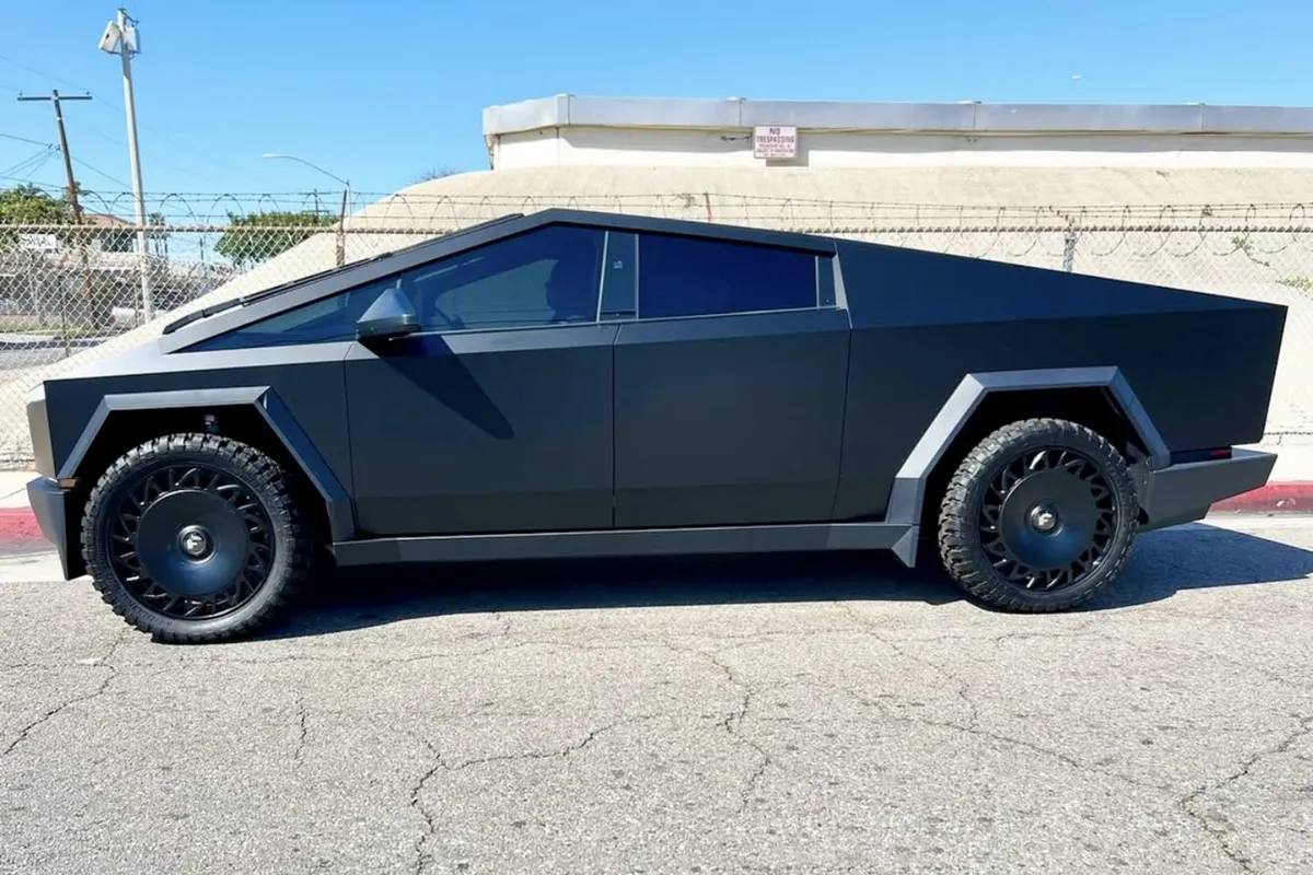 Tesla Cybertruck on Forgiato Ecs wheels