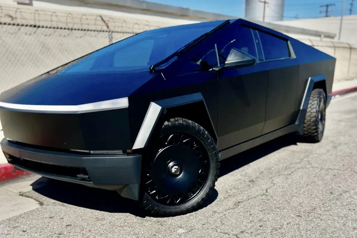 Tesla Cybertruck on Forgiato ECS-7 wheels