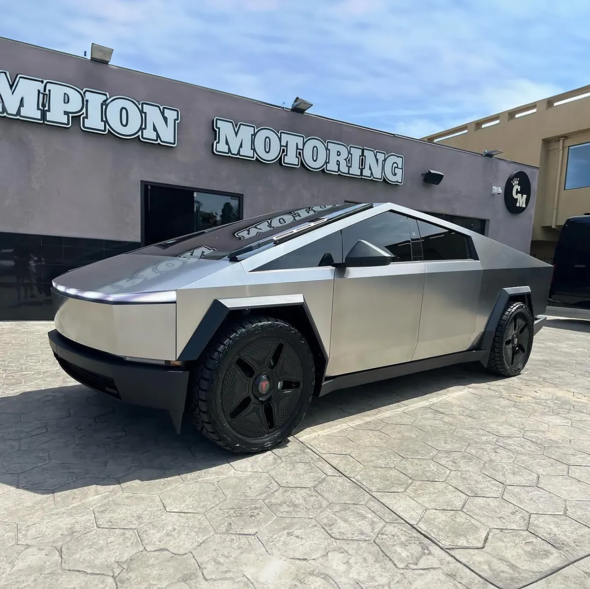 Tesla Cybertruck on Forgiato Ev001-M wheels