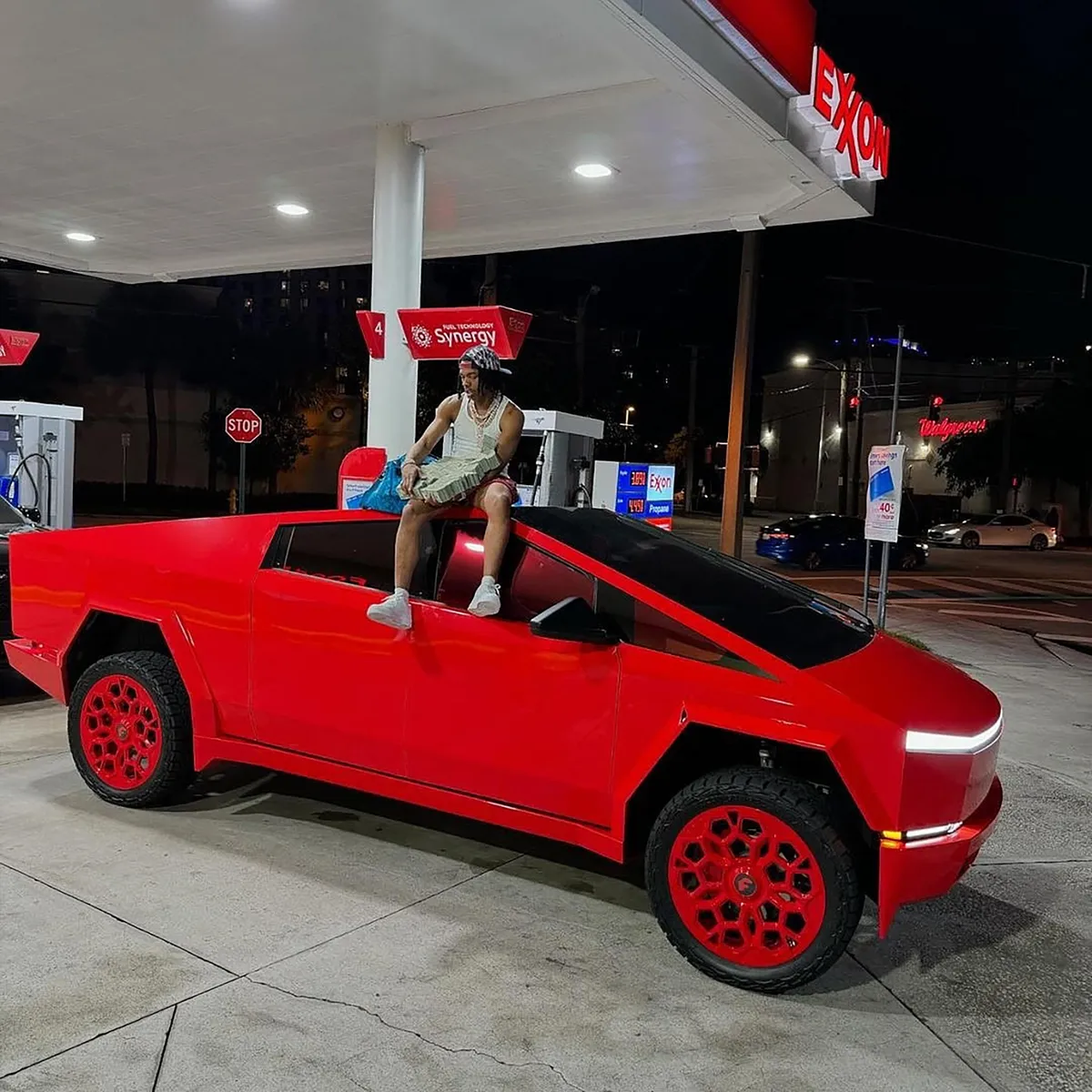Tesla Cybertruck on Forgiato Ottagono wheels