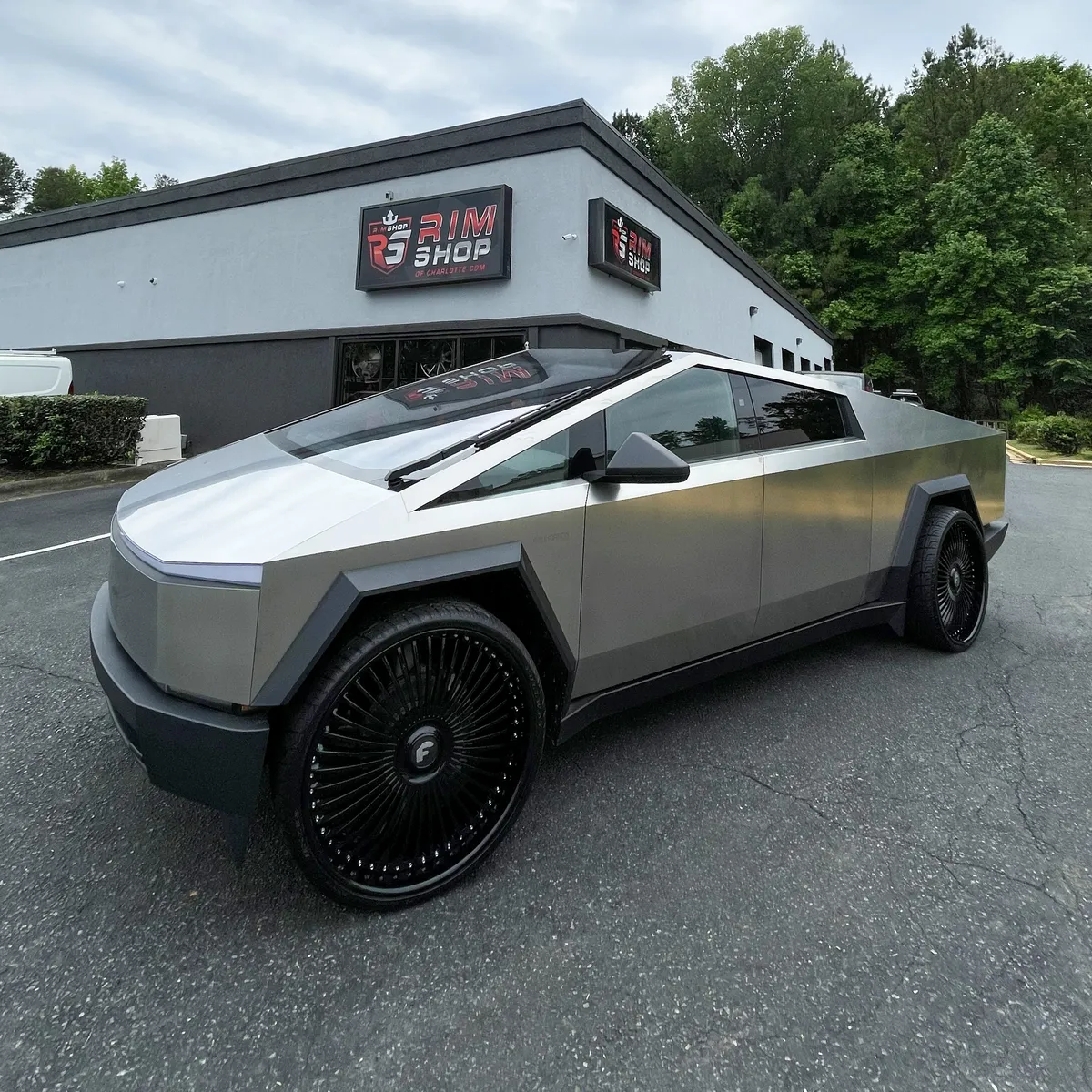 Tesla Cybertruck on Forgiato Trimestre wheels