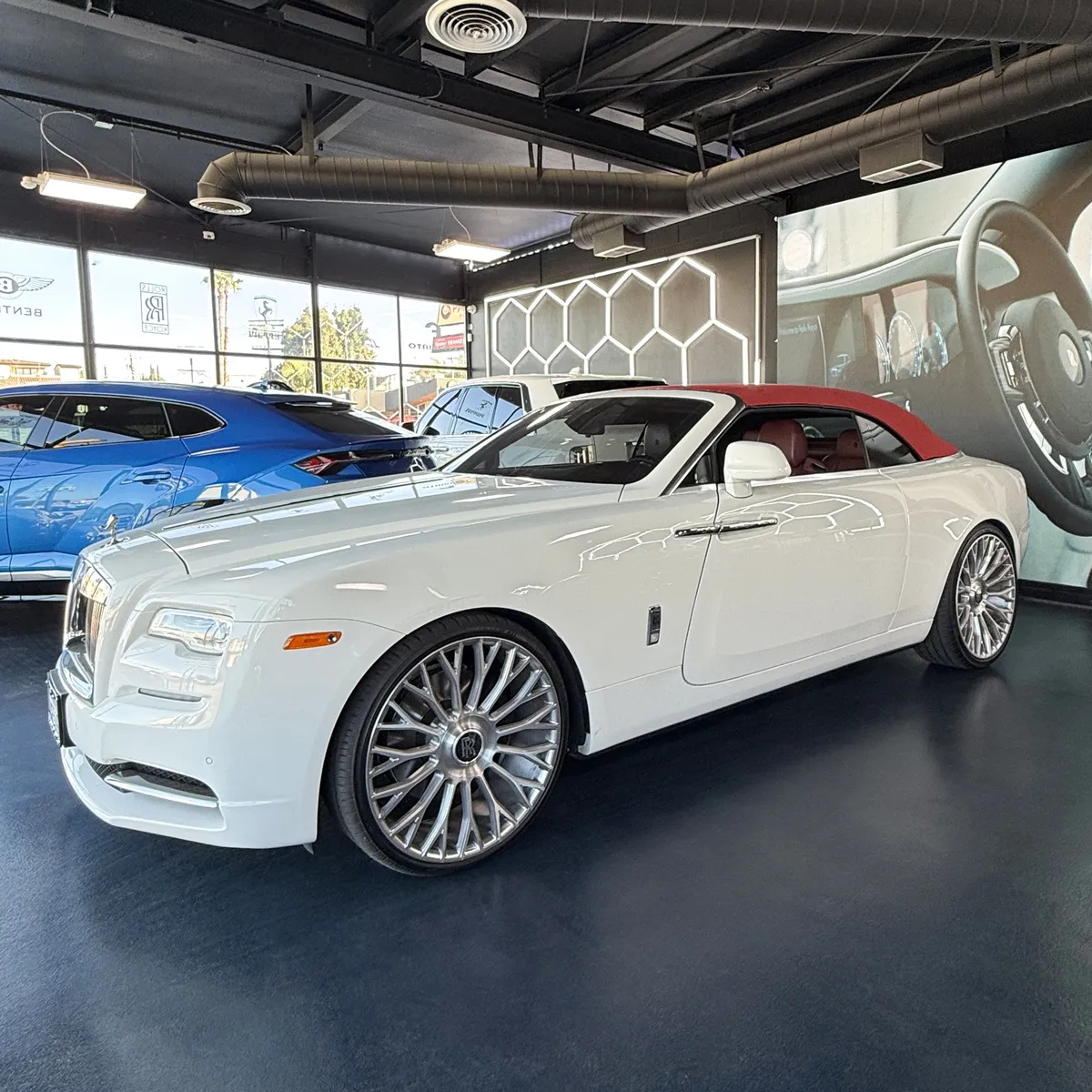 Rolls-Royce Dawn on Forgiato NB6-M wheels