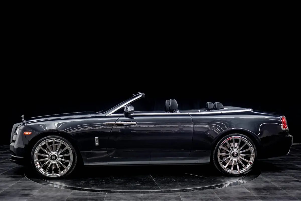 Rolls-Royce Dawn on Forgiato Piatto-M wheels