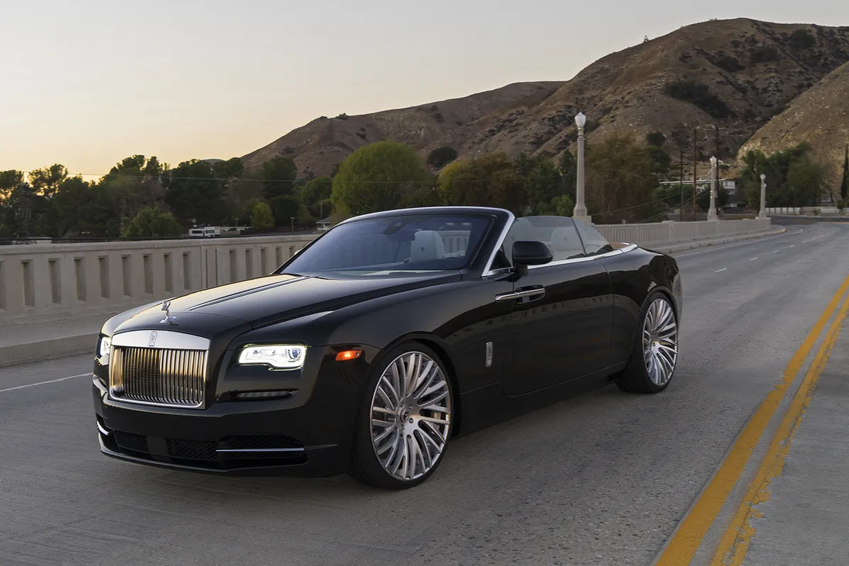 Rolls-Royce Dawn on Forgiato Provette wheels