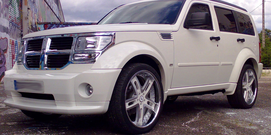 Dodge Truck on Estremo