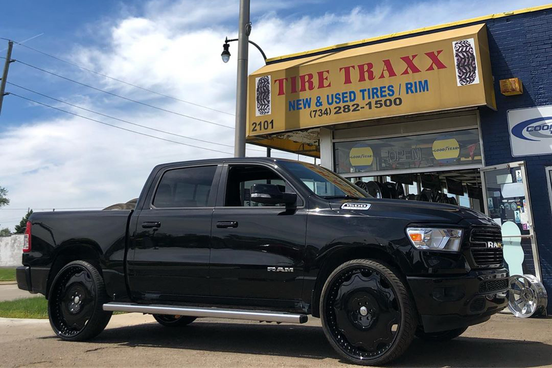 Dodge Truck on Fiore