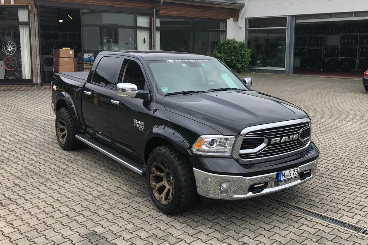 Dodge Dodge Truck on Forgiato Flow-Terra-002 wheels