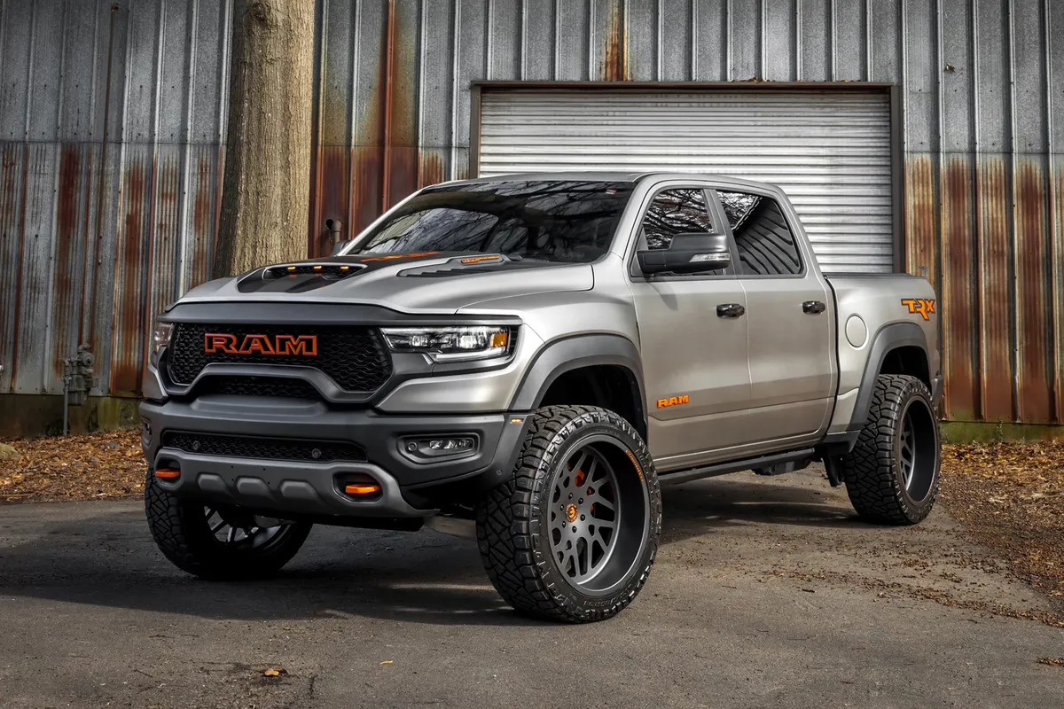 Dodge Dodge Truck on Forgiato Maglia-T wheels