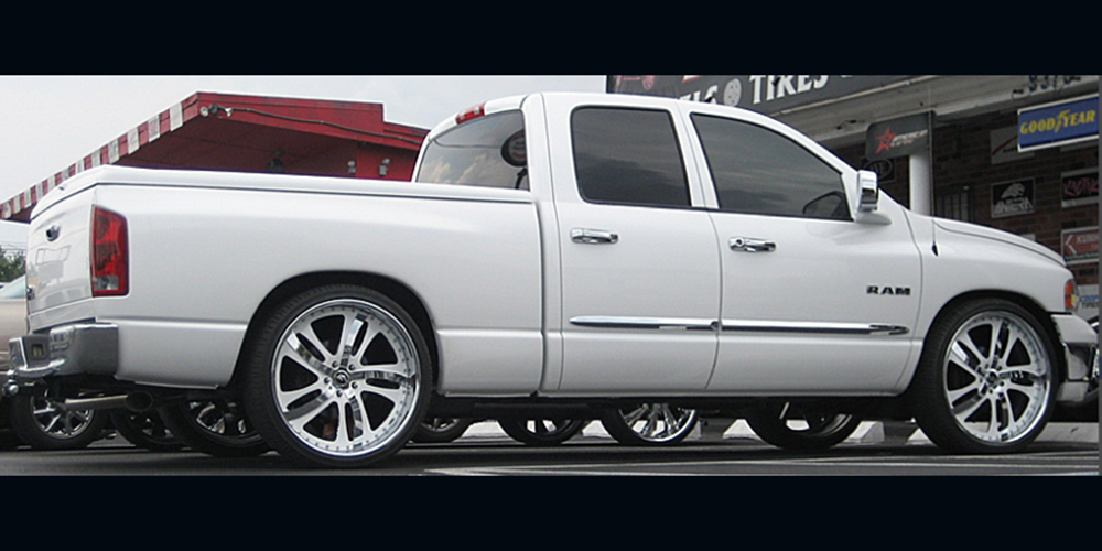 Dodge Truck on Rasoio