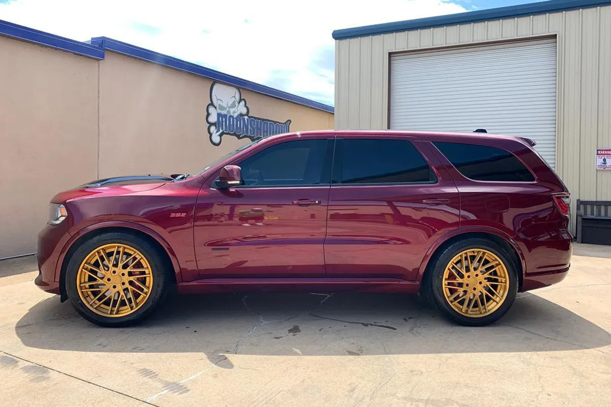 Dodge Dodge Truck on Forgiato Tec 3.6 wheels
