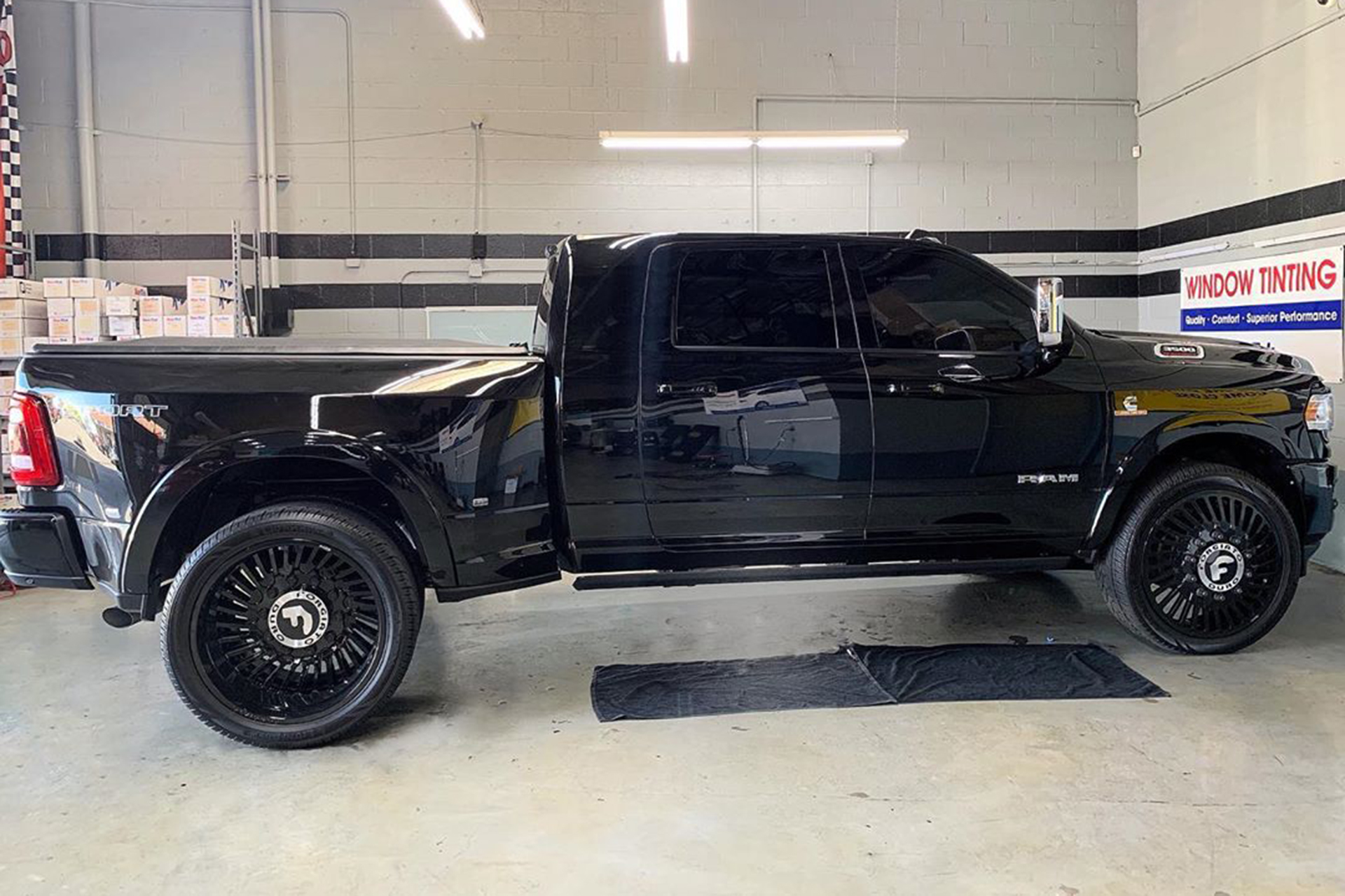 Dodge Truck on Ventoso-D