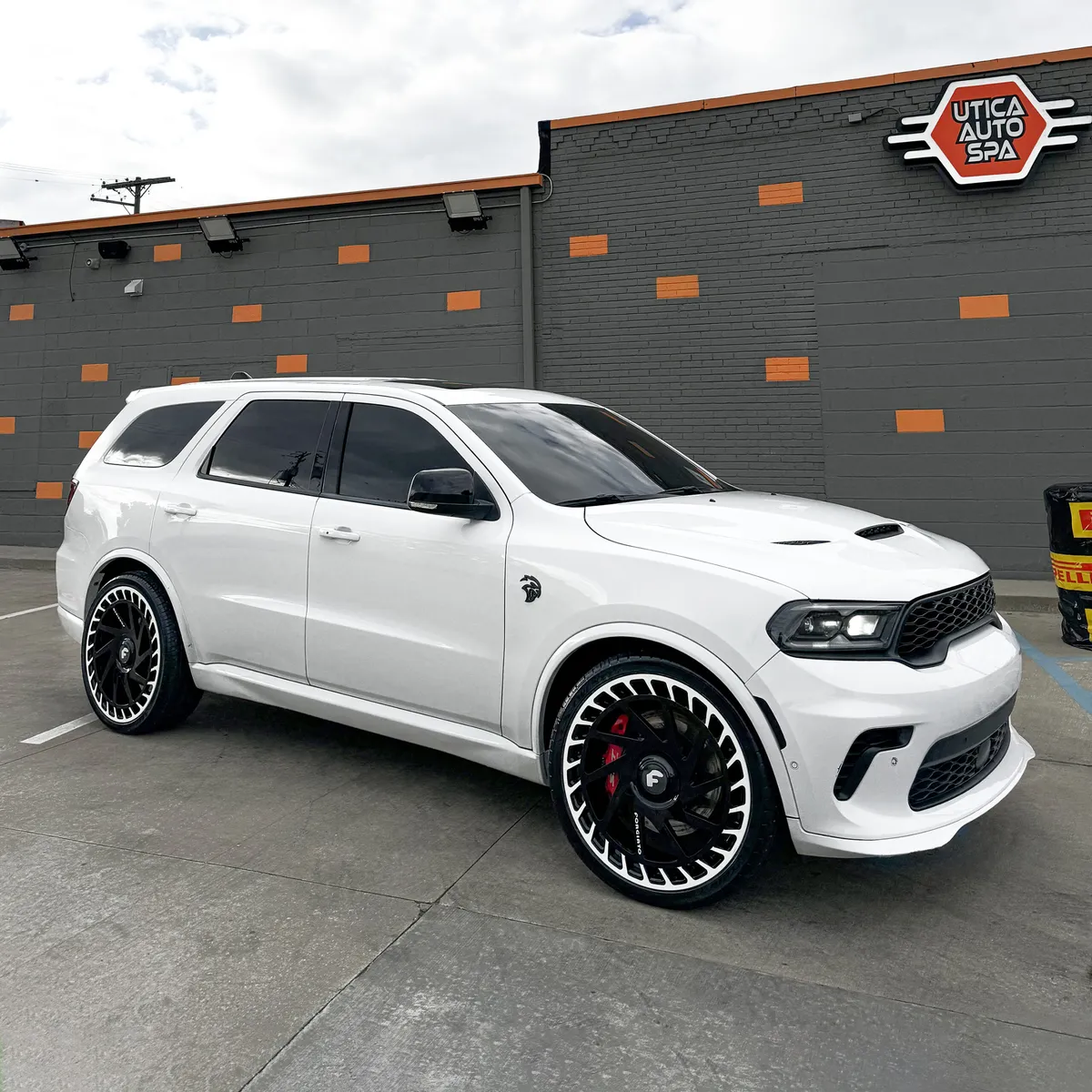 Dodge Durango on Forgiato Manserio-M wheels
