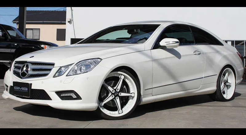 Mercedes-Benz E53 on Forgiato Martellato wheels