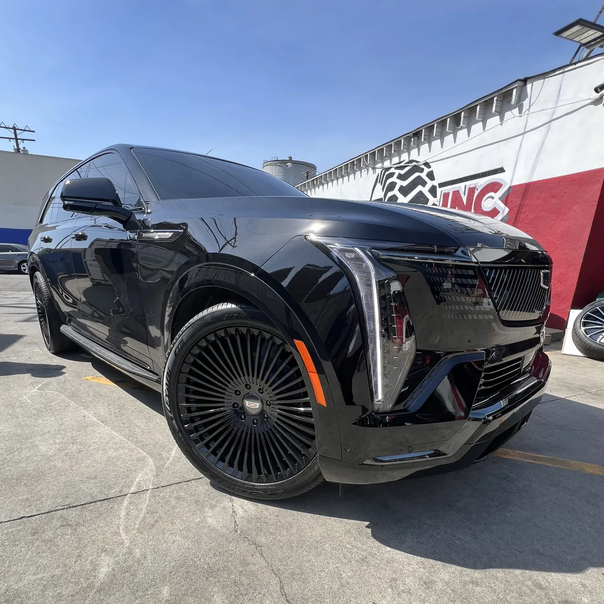 Cadillac Escalade IQ on Forgiato Trimestre-M wheels