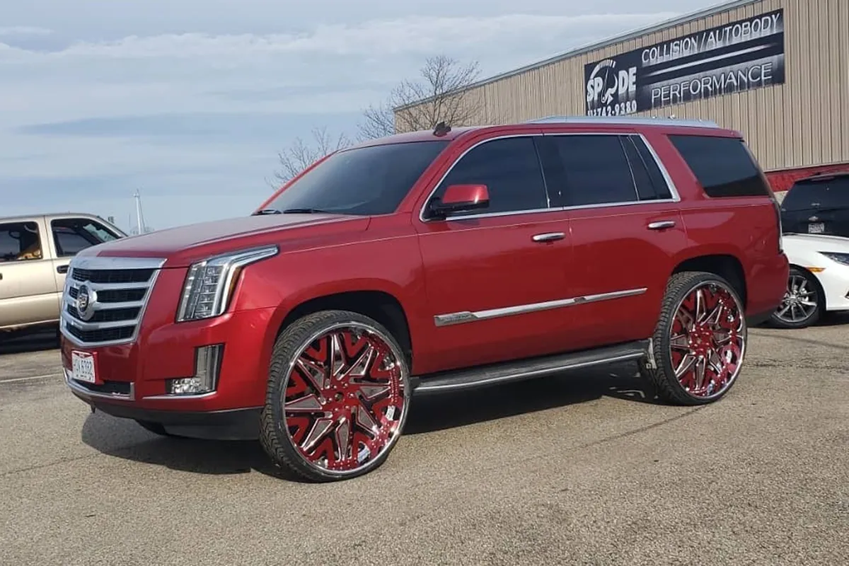 Cadillac Escalade on Forgiato Attivo L wheels